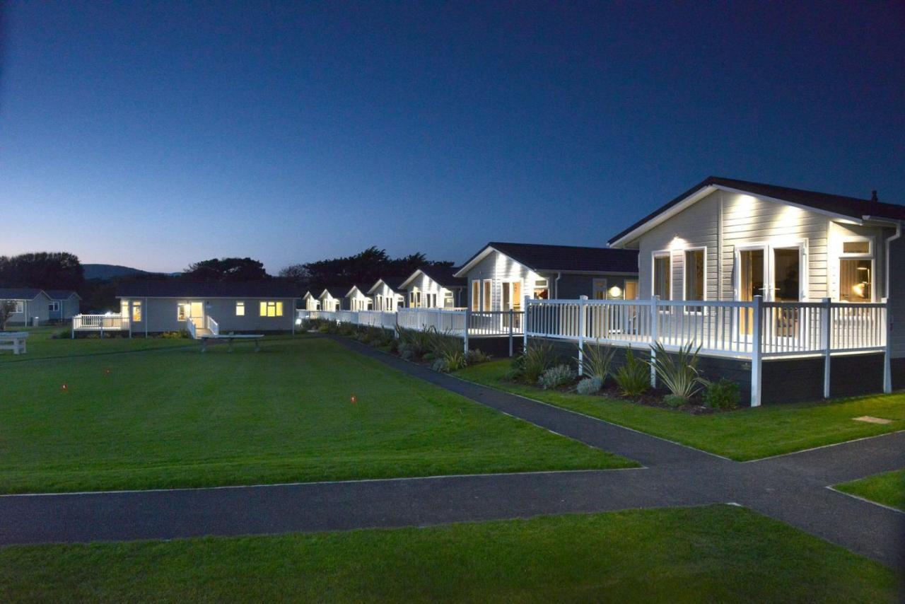 Croyde Bay Hotel Or Self Catering ภายนอก รูปภาพ